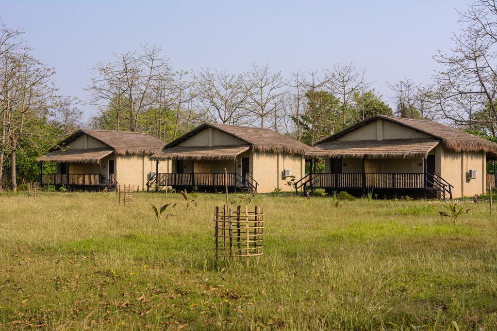 מלון Meghauli Siddhartha Wildlife Retreat מראה חיצוני תמונה
