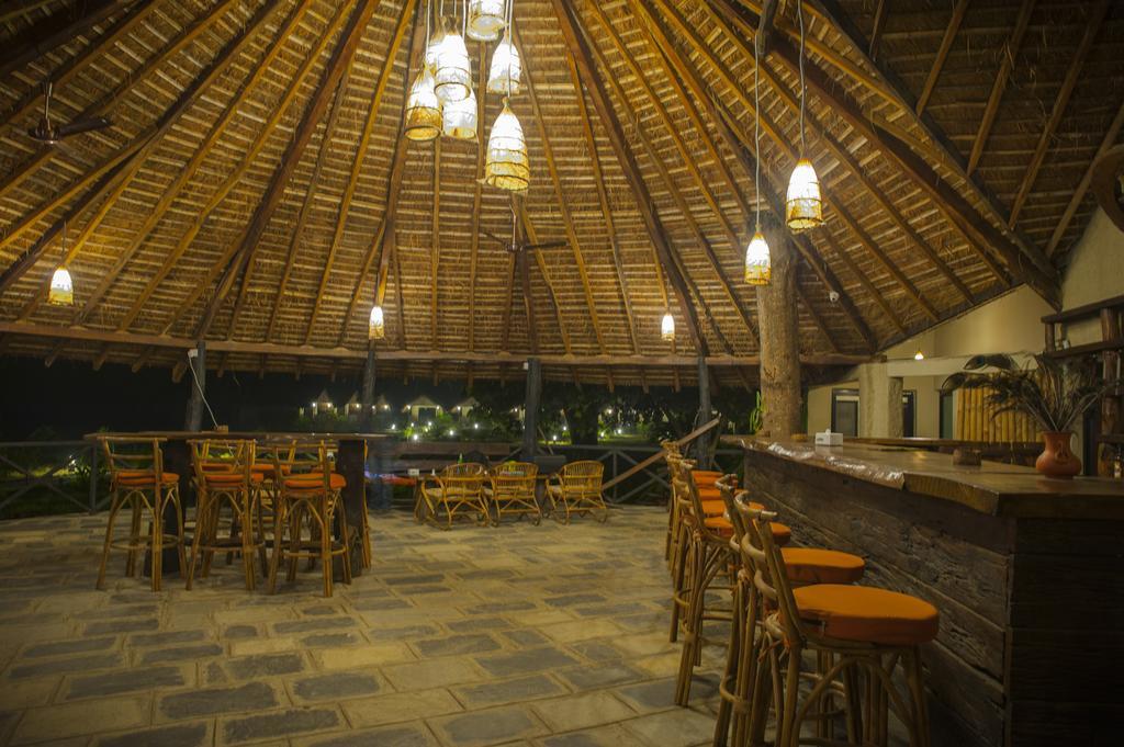מלון Meghauli Siddhartha Wildlife Retreat מראה חיצוני תמונה